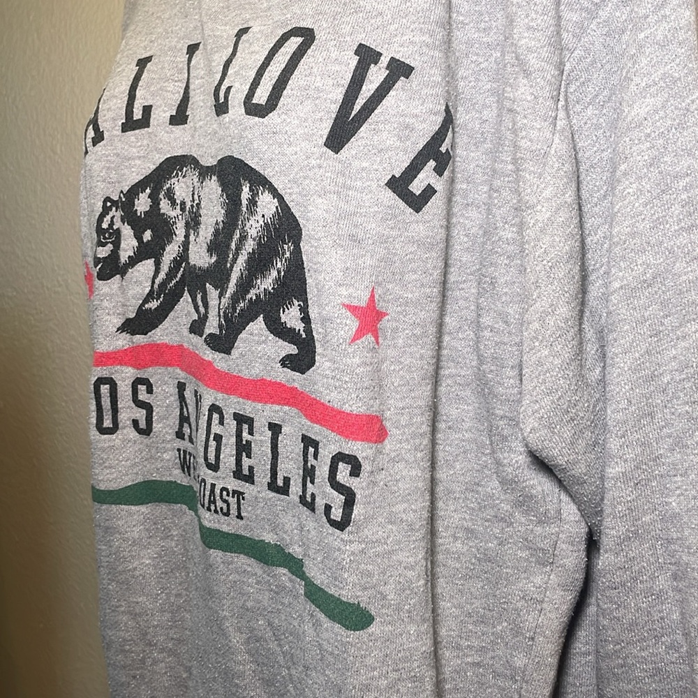 CALIFORNIA LOVE SWEATER - Picture 4 of 9